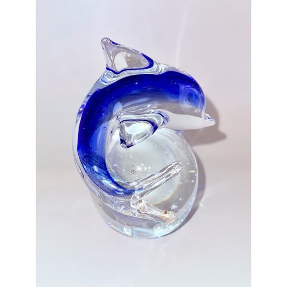 Art Glass Dolphin Paperweight Cobalt Blue On Globe Ball Controlled Bubbles - Picture 3 of 11